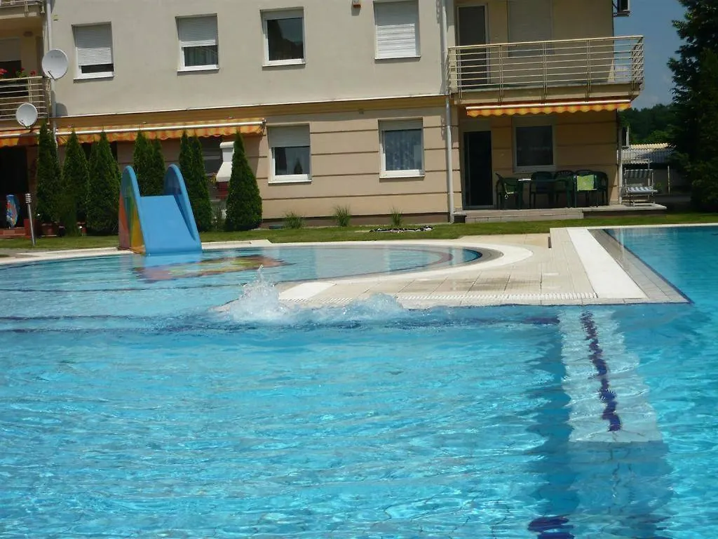 Sport Wellness Apartman Hajduszoboszlo Aparthotel Hungary